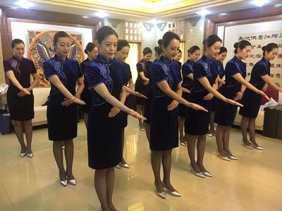 提升禮儀素養，樹立職業形象 山航空乘助力全國質量管理小組活動40周年紀念大會